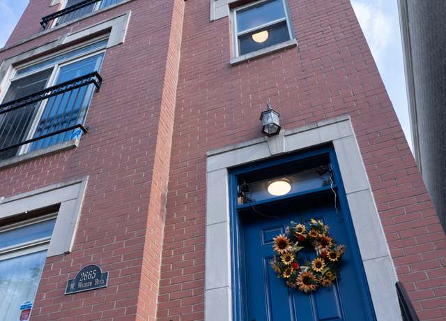 Property at 2665 W Warren Blvd #3, Chicago, IL 60612, 3 beds, 2 baths