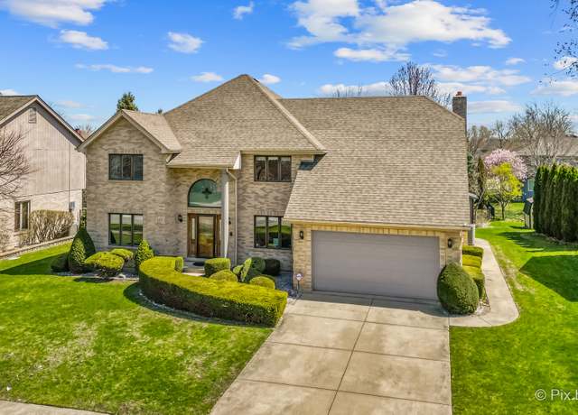 Property at 157 Constitution Dr, Bloomingdale, IL 60108, 5 beds, 4 baths