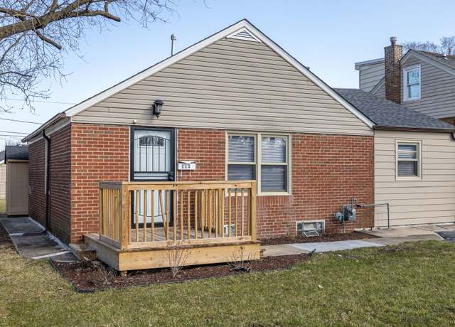 Property at 113 N Rebecca St, Glenwood, IL 60425, 3 beds, 1.5 baths
