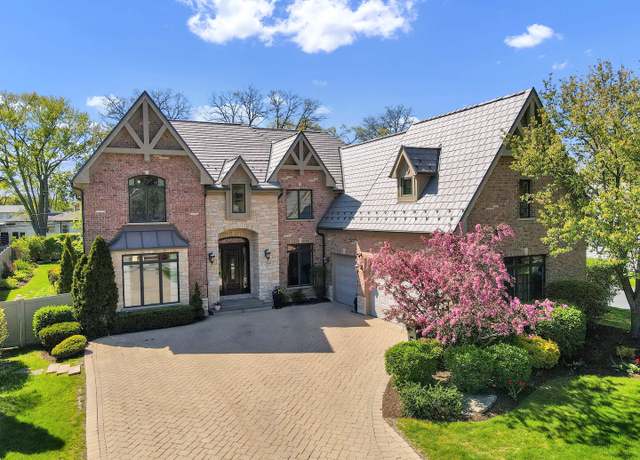 Property at 610 Greendale Rd, Glenview, IL 60025, 6 beds, 5 baths