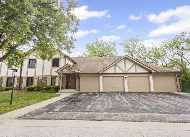 Property at 913 Knottingham Dr Unit 2A, Schaumburg, IL 60193, 2 beds, 2 baths