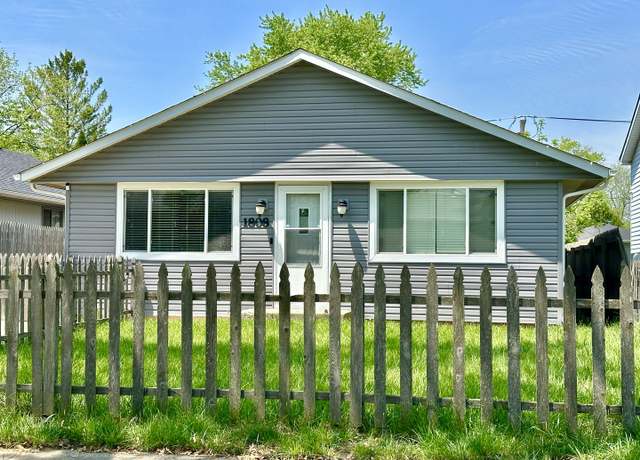 Property at 1808 Jethro Ave, Zion, IL 60099, 4 beds, 1 bath