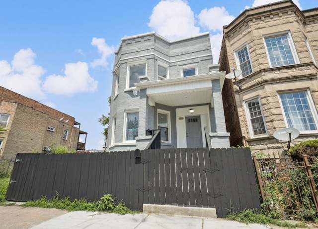 Property at 4322 W Jackson Blvd, Chicago, IL 60624, 9 beds, 3 baths