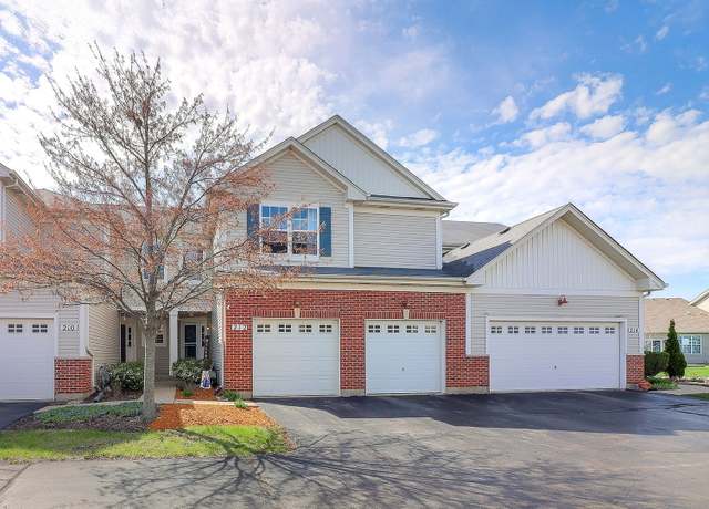 Property at 212 Dorset Ave, Oswego, IL 60543, 2 beds, 2.5 baths