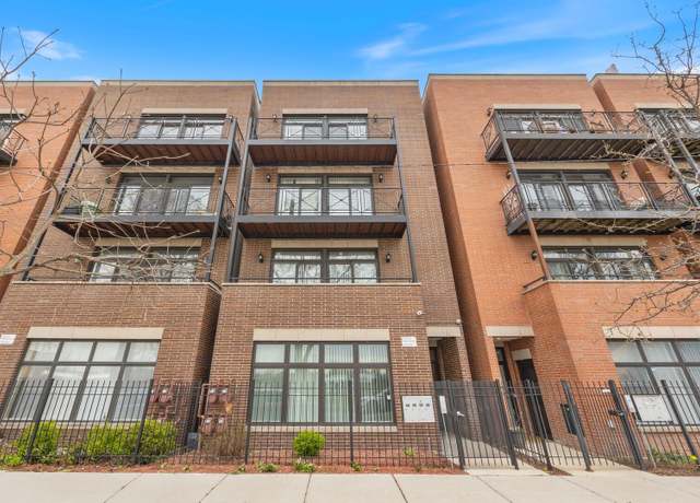 Property at 3126 W Walton St #2, Chicago, IL 60622, 3 beds, 2 baths