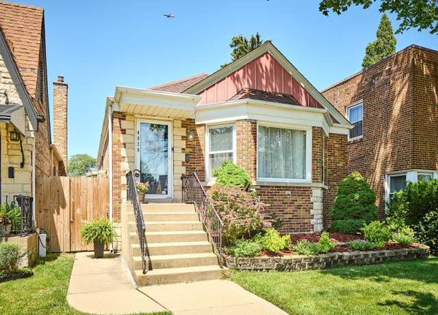 Property at 4828 W Berwyn Ave, Chicago, IL 60630, 4 beds, 2 baths