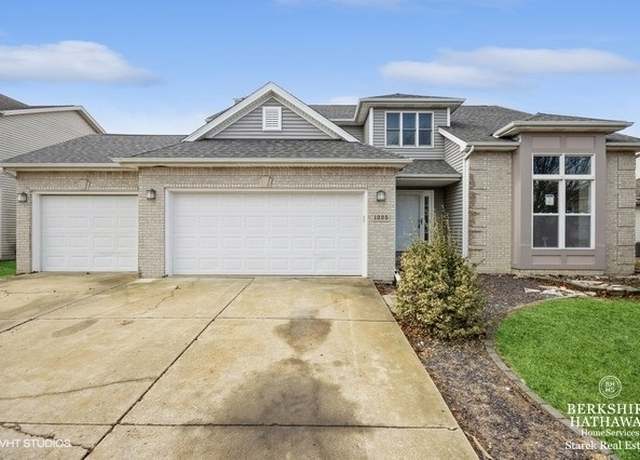 Property at 1225 Lodge Pole Ln, Normal, IL 61761, 4 beds, 2.5 baths