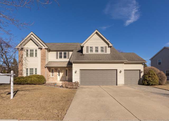 Property at 1415 Stonegate Rd, Algonquin, IL 60102, 4 beds, 2.5 baths