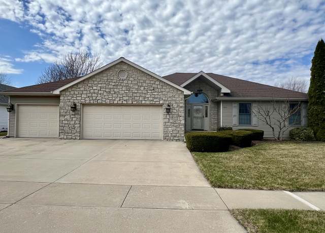 Property at 1204 Clifton Ter, Rochelle, IL 61068, 4 beds, 3 baths