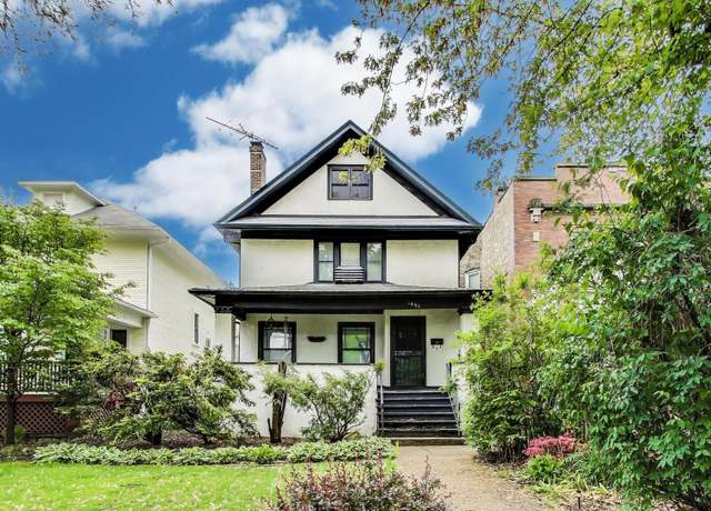 Property at 1831 W Greenleaf Ave, Chicago, IL 60626, 3 beds, 1.5 baths