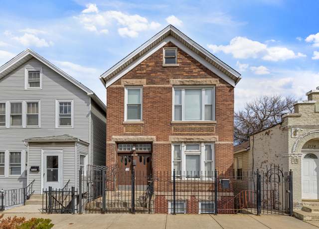 Property at 2136 W 18th Pl, Chicago, IL 60608, 6 beds, 3 baths