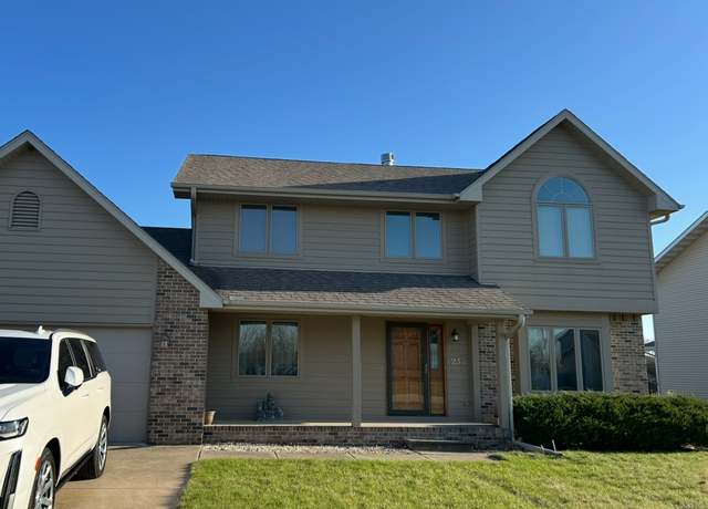 Property at 235 W Des Plaines St, Coal City, IL 60416, 3 beds, 2.5 baths