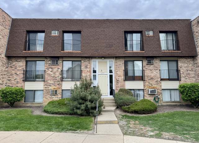 Property at 173 N Waters Edge Dr #101, Glendale Heights, IL 60139, 2 beds, 2 baths