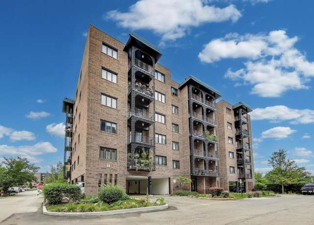 Property at 9395 Landings Ln #401, Des Plaines, IL 60016, 2 beds, 2 baths