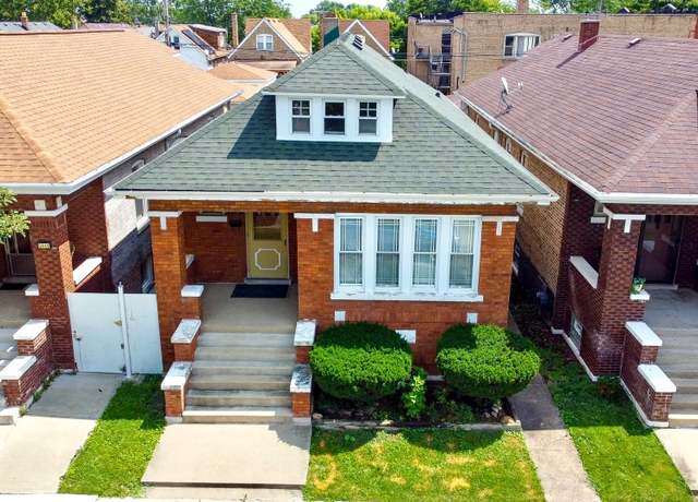 Property at 5951 S Richmond St, Chicago, IL 60629, 3 beds, 1 bath