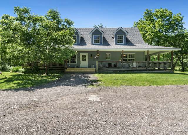 Property at 2911 Thompson Rd, Wonder Lake, IL 60097, 3 beds, 2 baths