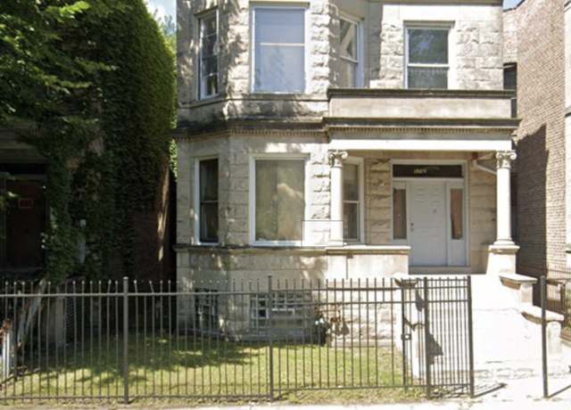 Property at 5706 S Peoria St, Chicago, IL 60621, 7 beds, 2 baths