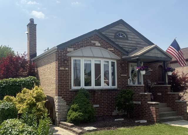 Property at 5446 S Oak Park Ave, Chicago, IL 60638, 4 beds, 2 baths