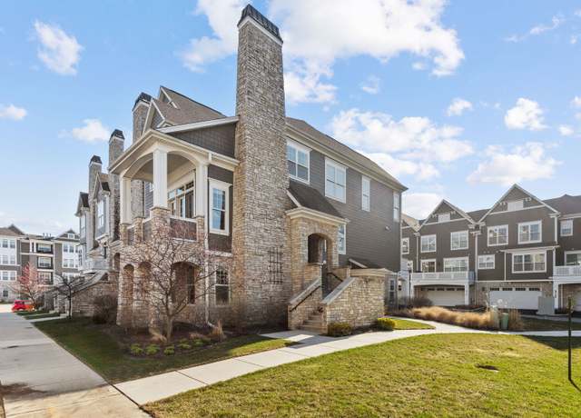 Property at 104 W Kennedy Ln, Hinsdale, IL 60521, 4 beds, 3.5 baths