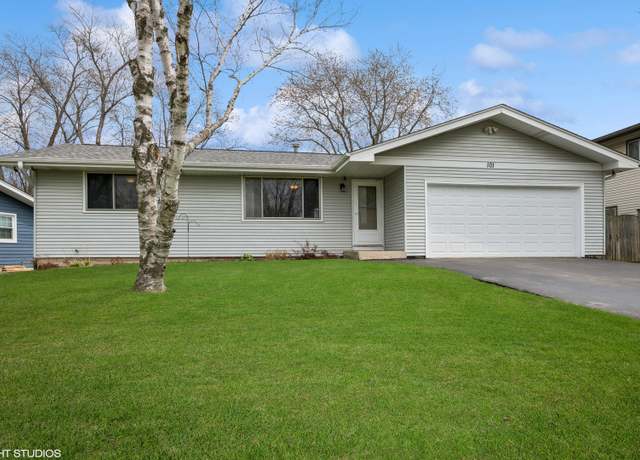 Property at 101 Magnolia Ln, Lindenhurst, IL 60046, 3 beds, 2 baths