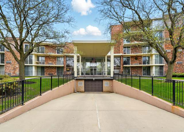 Property at 1150 E Jackson St Unit 1J, Lombard, IL 60148, 2 beds, 2 baths