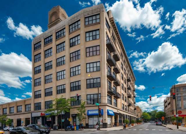 Property at 1601 W School St #302, Chicago, IL 60657, 2 beds, 2 baths