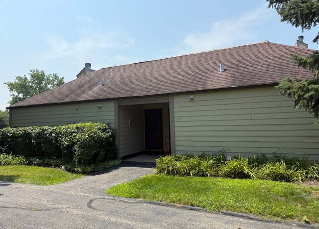 Property at 3302 Berwyn Ave #82, North Chicago, IL 60064, 2 beds, 2 baths
