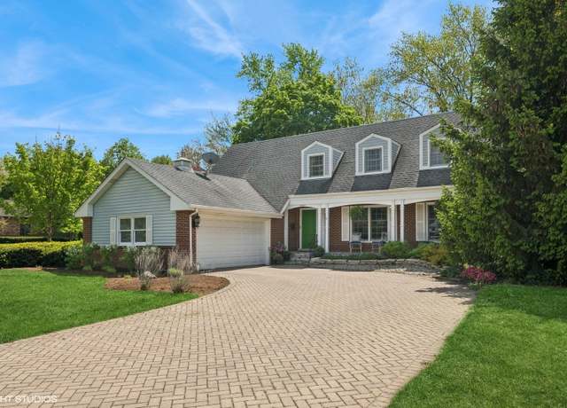 Property at 1402 N Salem Blvd, Arlington Heights, IL 60004, 4 beds, 2.5 baths