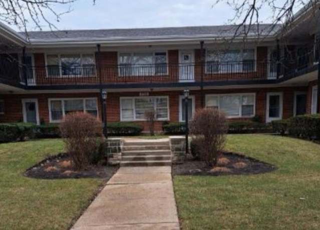 Property at 720 N Western Ave #10, Park Ridge, IL 60068, 1 bed, 1 bath