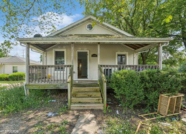 Property at 406 Ontario St, Joliet, IL 60436, 3 beds, 1 bath