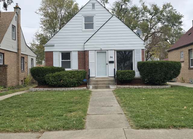 Property at 24 166th Pl, Calumet City, IL 60409, 3 beds, 1.5 baths