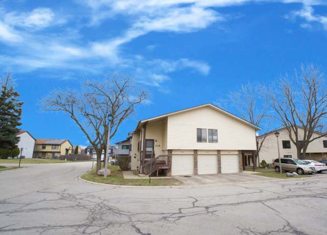 Property at 13 Wildwood Ln Unit H, Bolingbrook, IL 60440, 2 beds, 1 bath