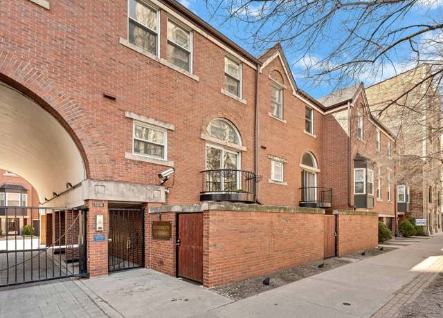Property at 5230 S Cornell Ave Unit B, Chicago, IL 60615, 3 beds, 3.5 baths