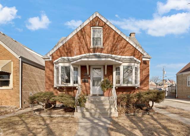 Property at 3736 W 70th St, Chicago, IL 60629, 3 beds, 3 baths