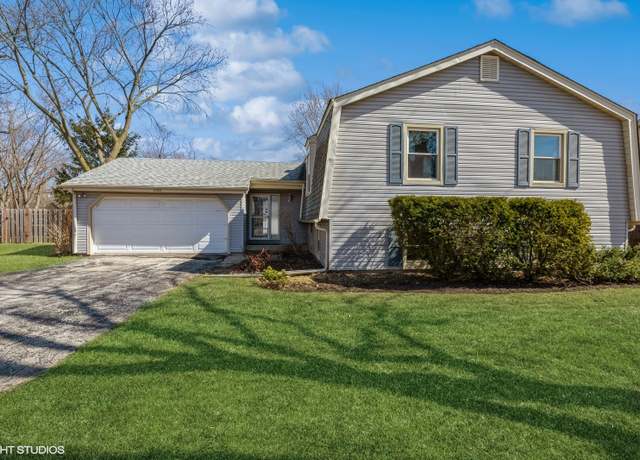 Property at 1135 Landwehr Rd, Northbrook, IL 60062, 6 beds, 3 baths
