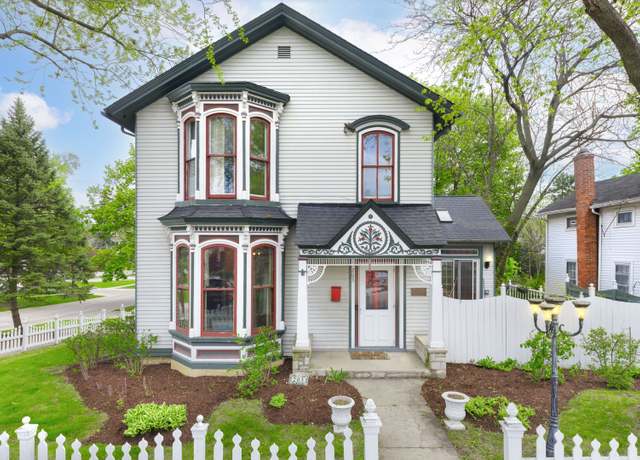 Property at 203 High St, West Chicago, IL 60185, 4 beds, 3 baths