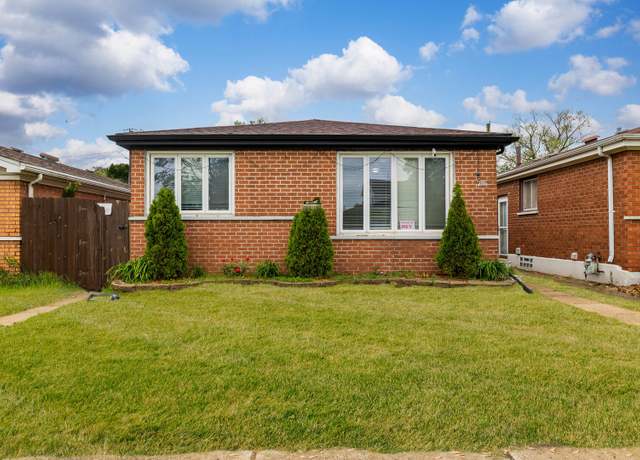 Property at 2816 E 127th St, Chicago, IL 60633, 3 beds, 1 bath