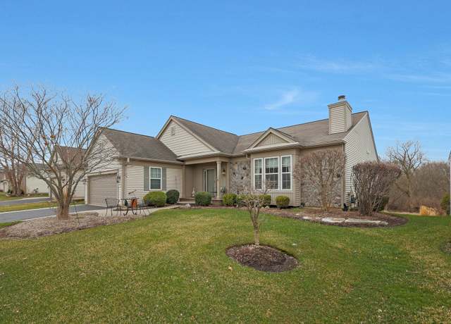 Property at 11627 Sunderlin Dr, Huntley, IL 60142, 2 beds, 3.5 baths