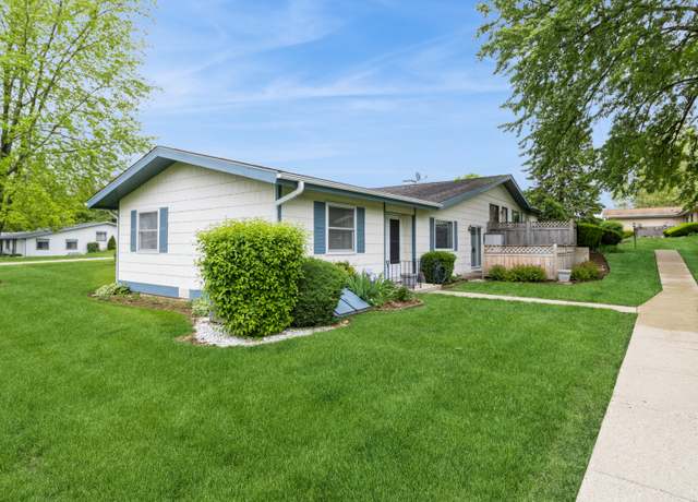 Property at 903 Wiltshire Dr Unit S2, Mchenry, IL 60050, 2 beds, 1.5 baths