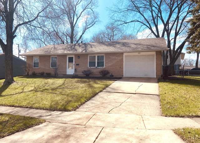 Property at 1207 Nippert Dr, Streamwood, IL 60107, 3 beds, 1 bath