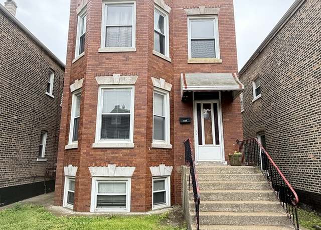 Property at 3137 W 42nd St, Chicago, IL 60632, 4 beds, 2 baths