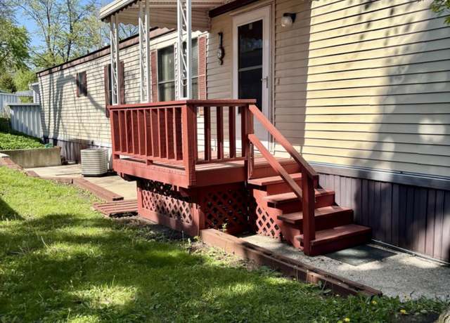 Property at 6801 S La Grange Rd Unit D16, Hodgkins, IL 60525, 2 beds, 1 bath