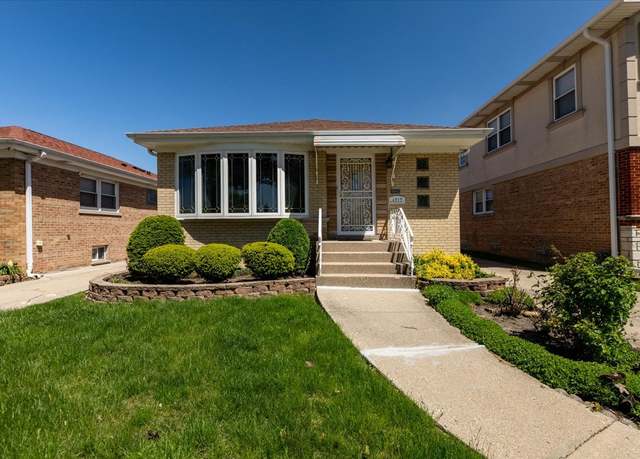 Property at 4717 N Newcastle Ave, Harwood Heights, IL 60706, 3 beds, 2 baths