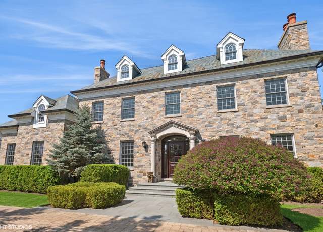 Property at 78 Wagner Rd, Northfield, IL 60093, 4 beds, 6.5 baths