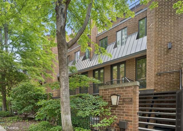 Property at 1327 N Sutton Pl, Chicago, IL 60610, 4 beds, 3.5 baths