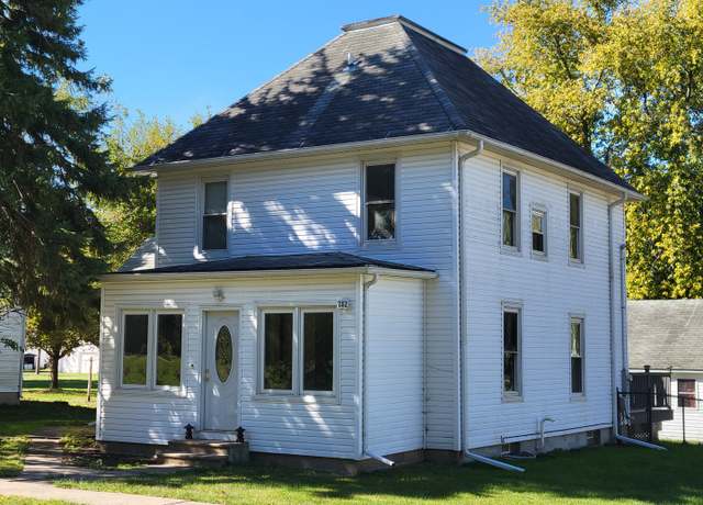 Property at 202 S Birch St, Wenona, IL 61377, 3 beds, 2 baths