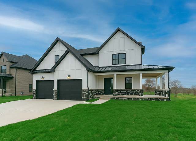 Property at 15W320 Concord St, Elmhurst, IL 60126, 5 beds, 4.5 baths