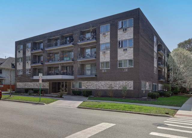Property at 401 S Grove Ave Unit 2F, Oak Park, IL 60302, 1 bed, 1 bath