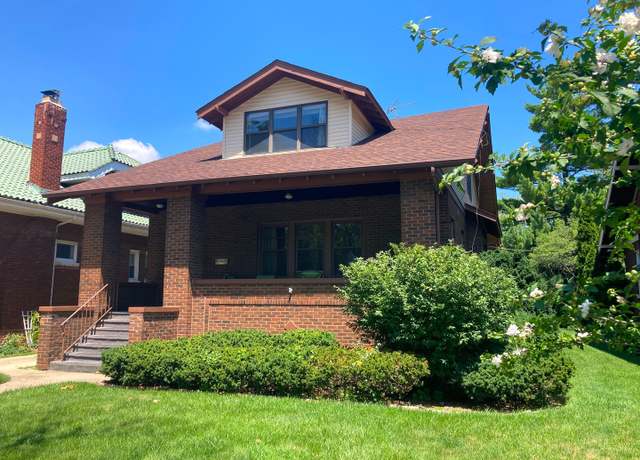 Property at 1304 E Prairie Ave, Des Plaines, IL 60016, 4 beds, 3 baths
