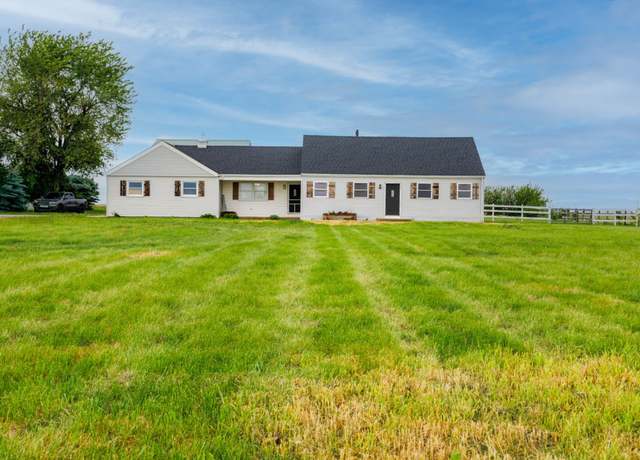Property at 17594 N 2500 East Rd, Towanda, IL 61776, 4 beds, 2 baths